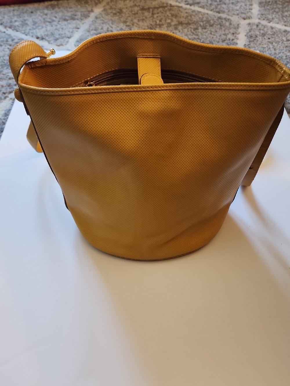 Bottega Veneta Vintage Bucket-Style Convertable Bag.